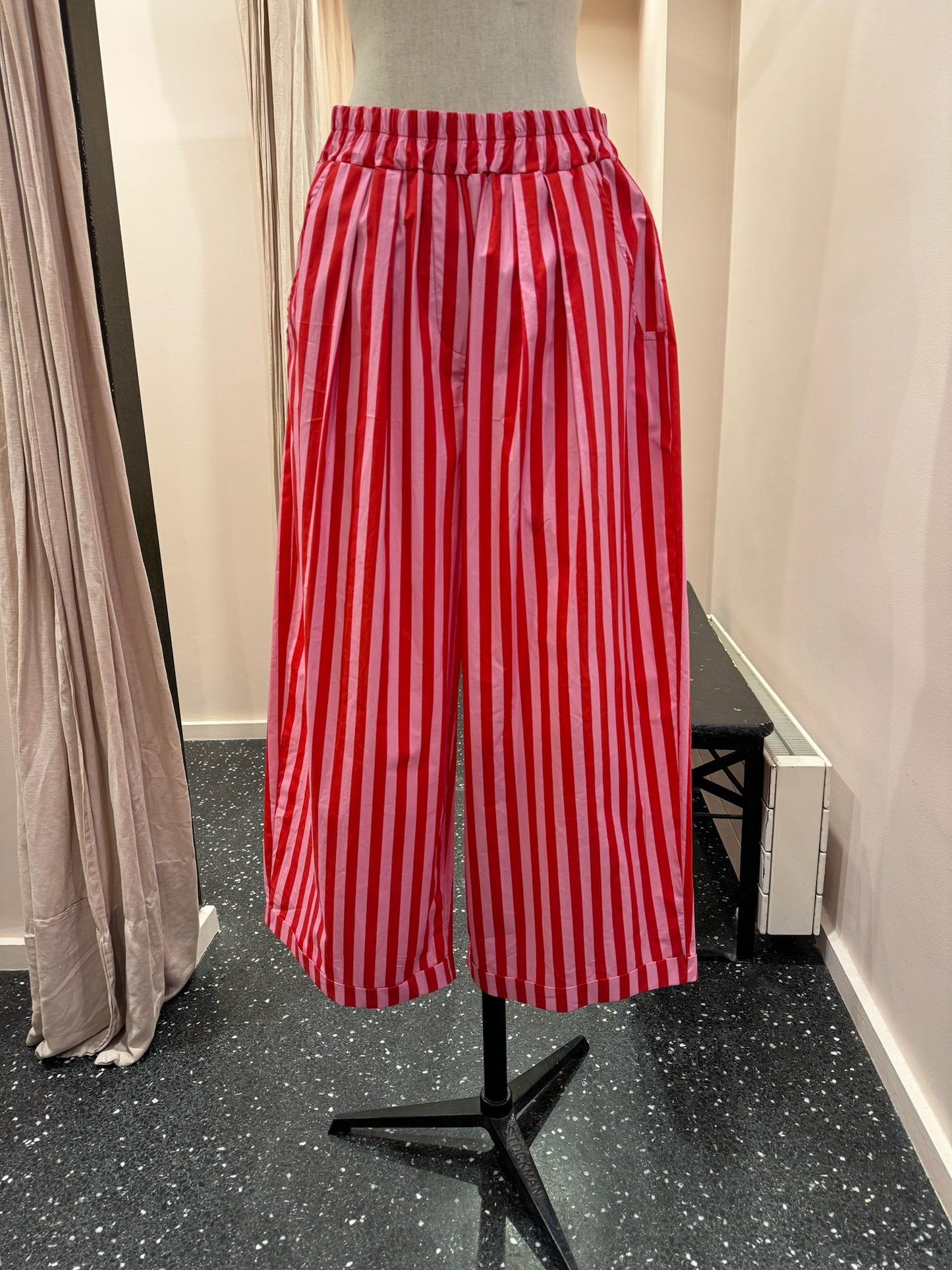 JOHANNA - Pantalon rayé bicolore