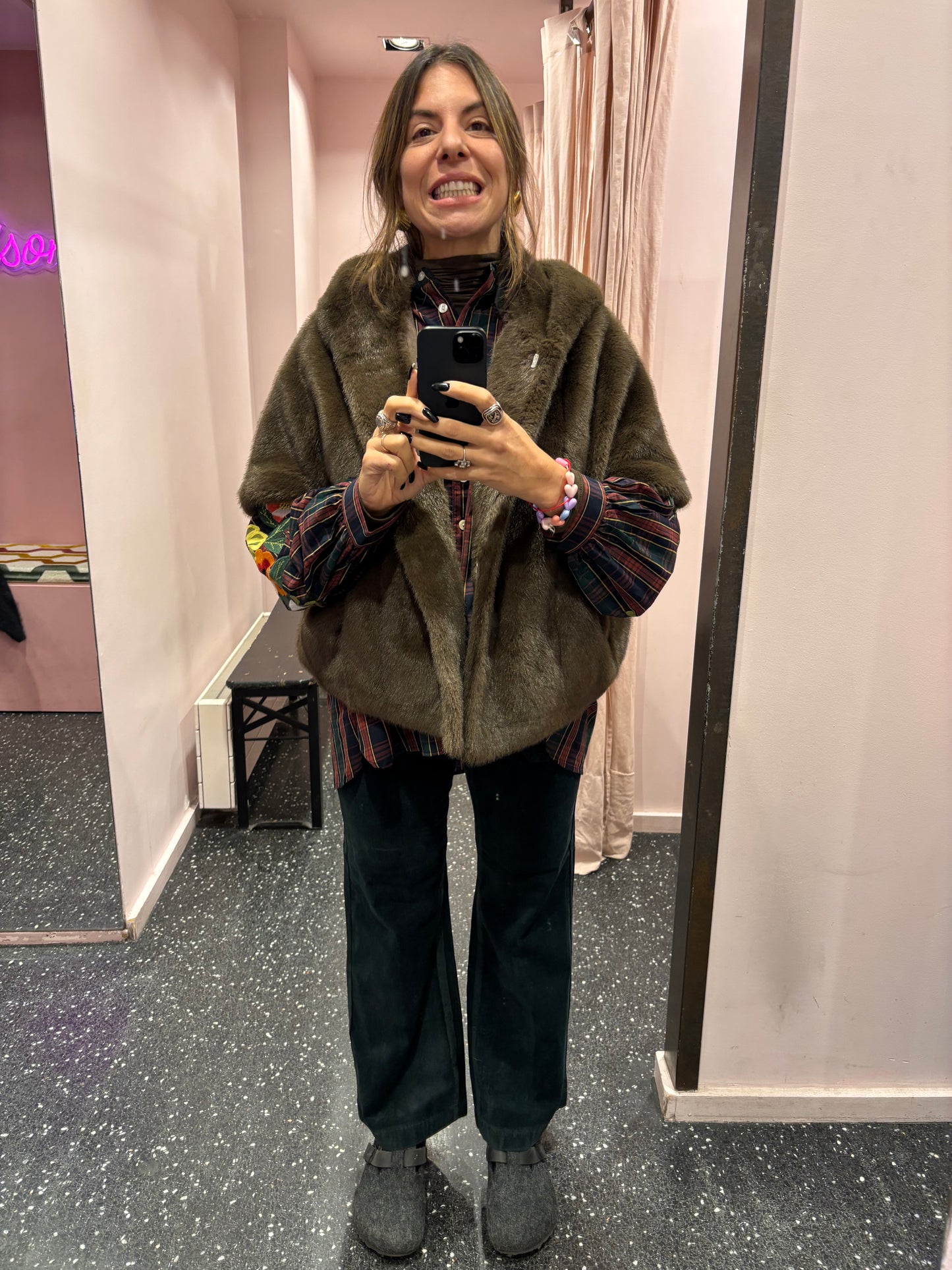 Cape en fausse fourrure marron