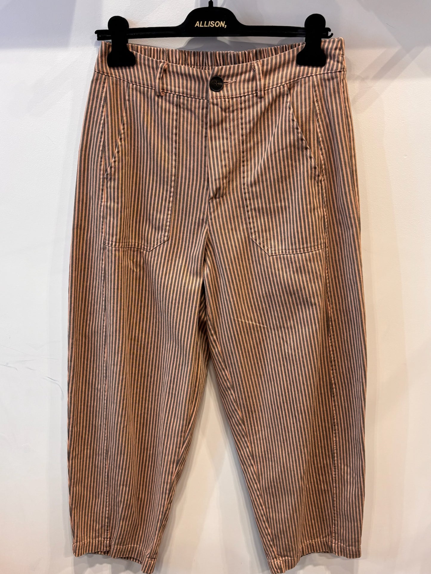 Pantalon Johanna cargo rayé