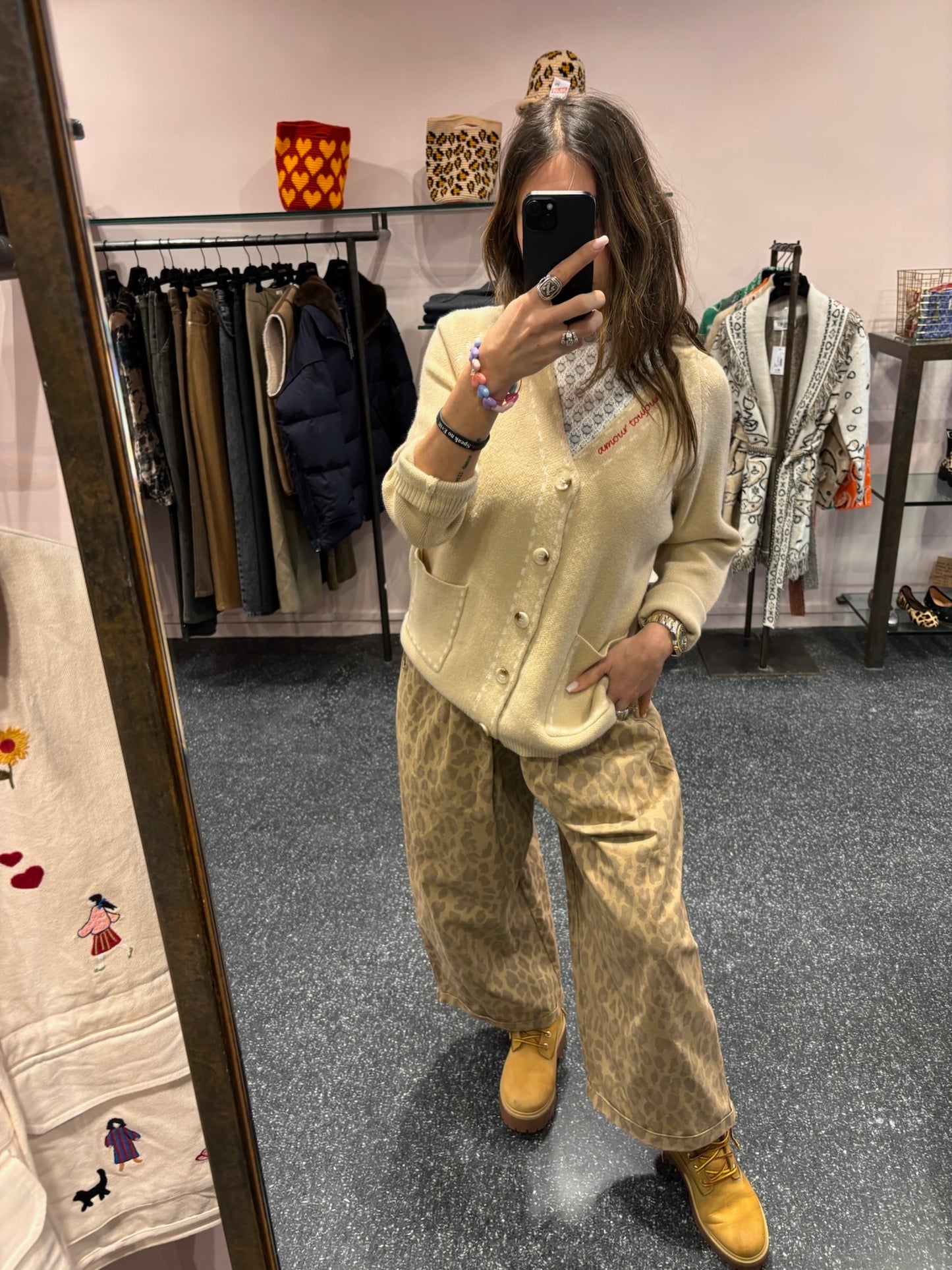 Gilet "Amour toujours" beige ou bleu ciel