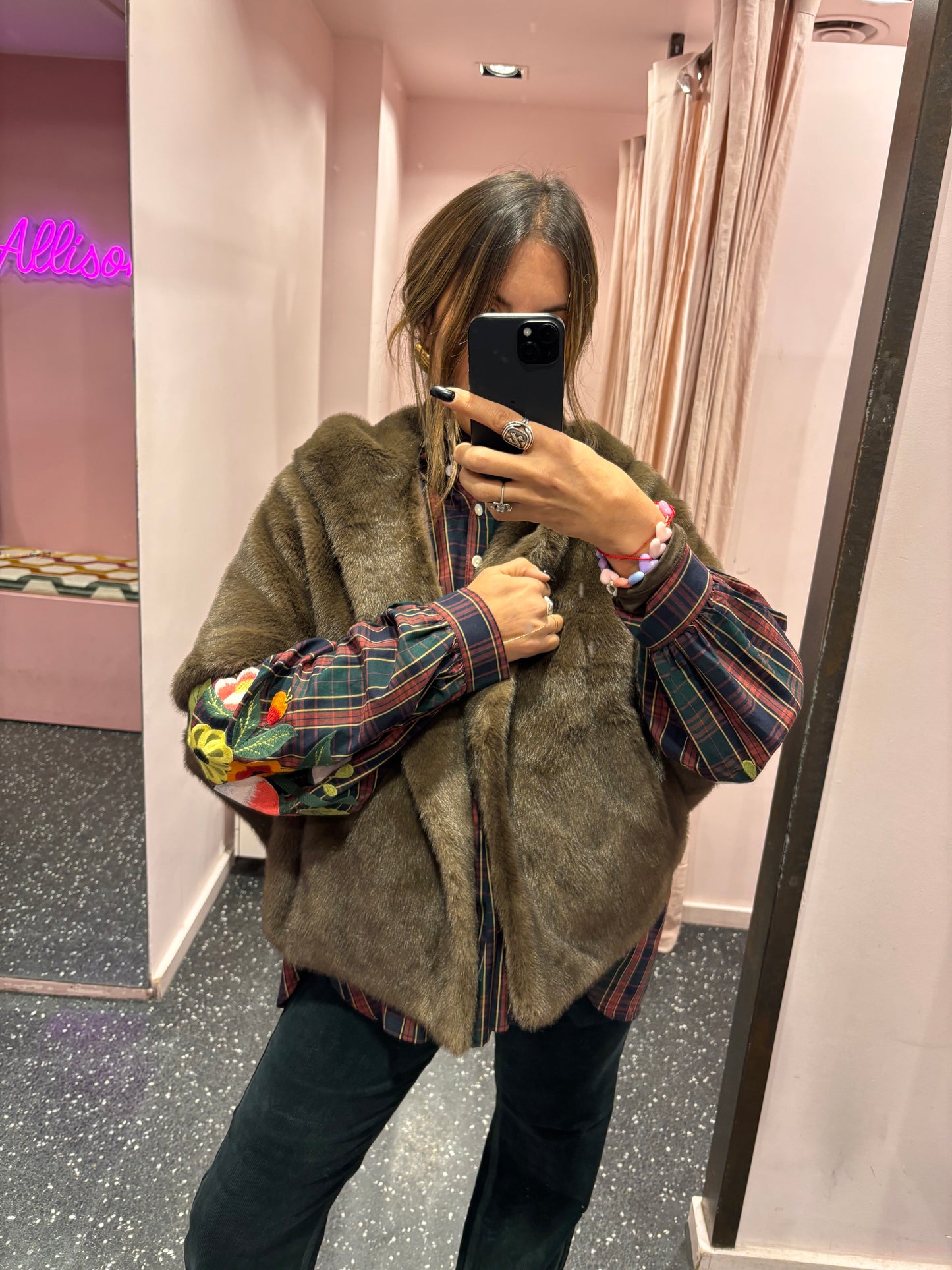 Cape en fausse fourrure marron