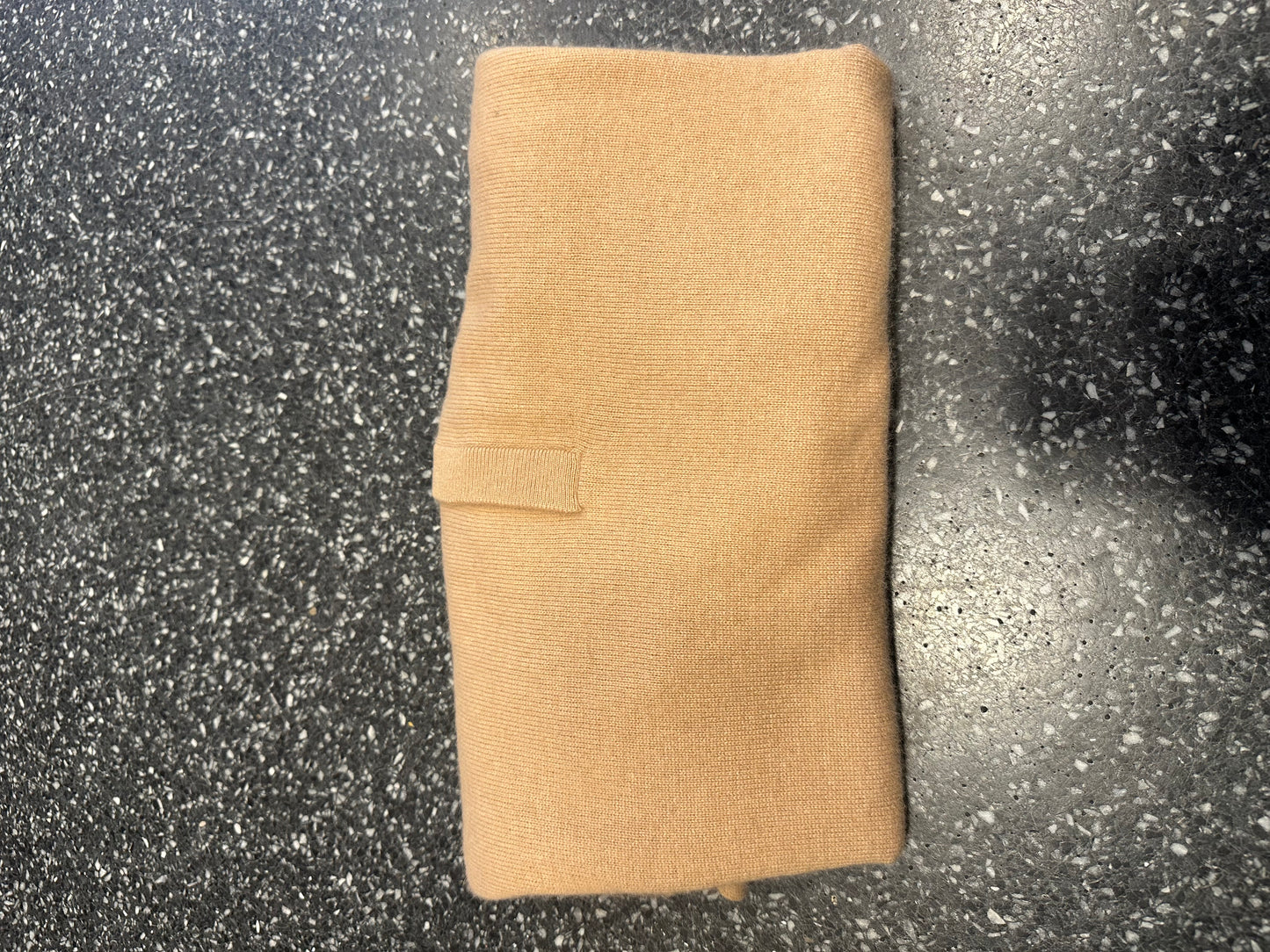 Polo en racoon et laine