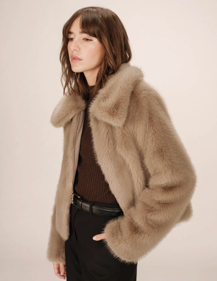 Fausse fourrure greige Grace & Mila
