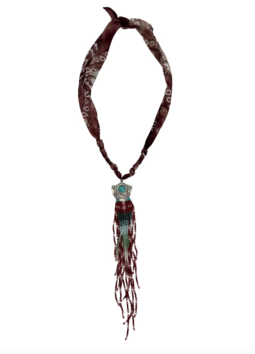 Collier bandana navajo – Pendentif turquoise & franges perlées
