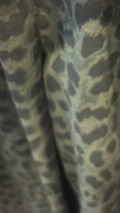 JOHANNA - Pantalon cargo léopard toile parachute