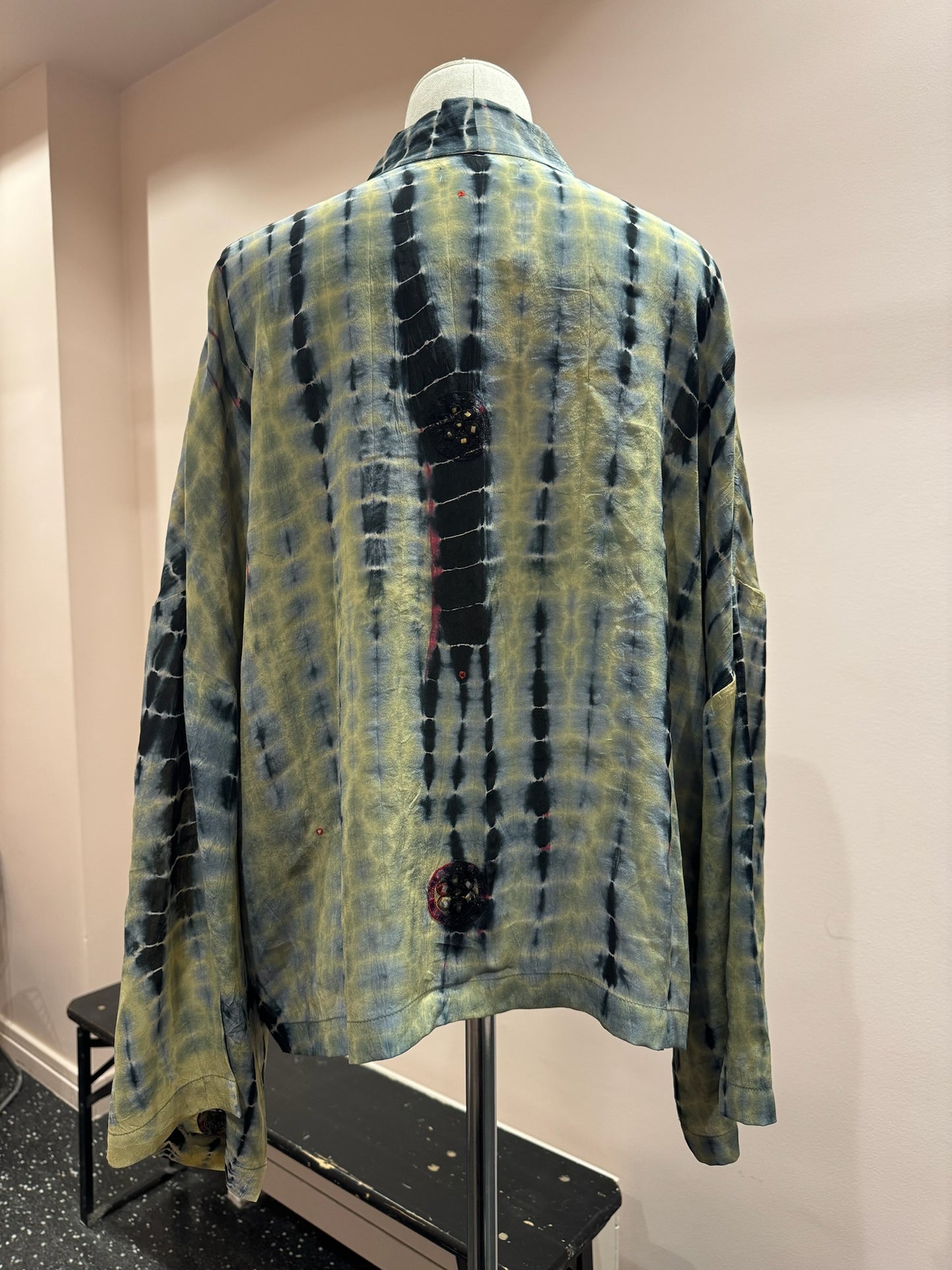 Kimono en soie et broderies