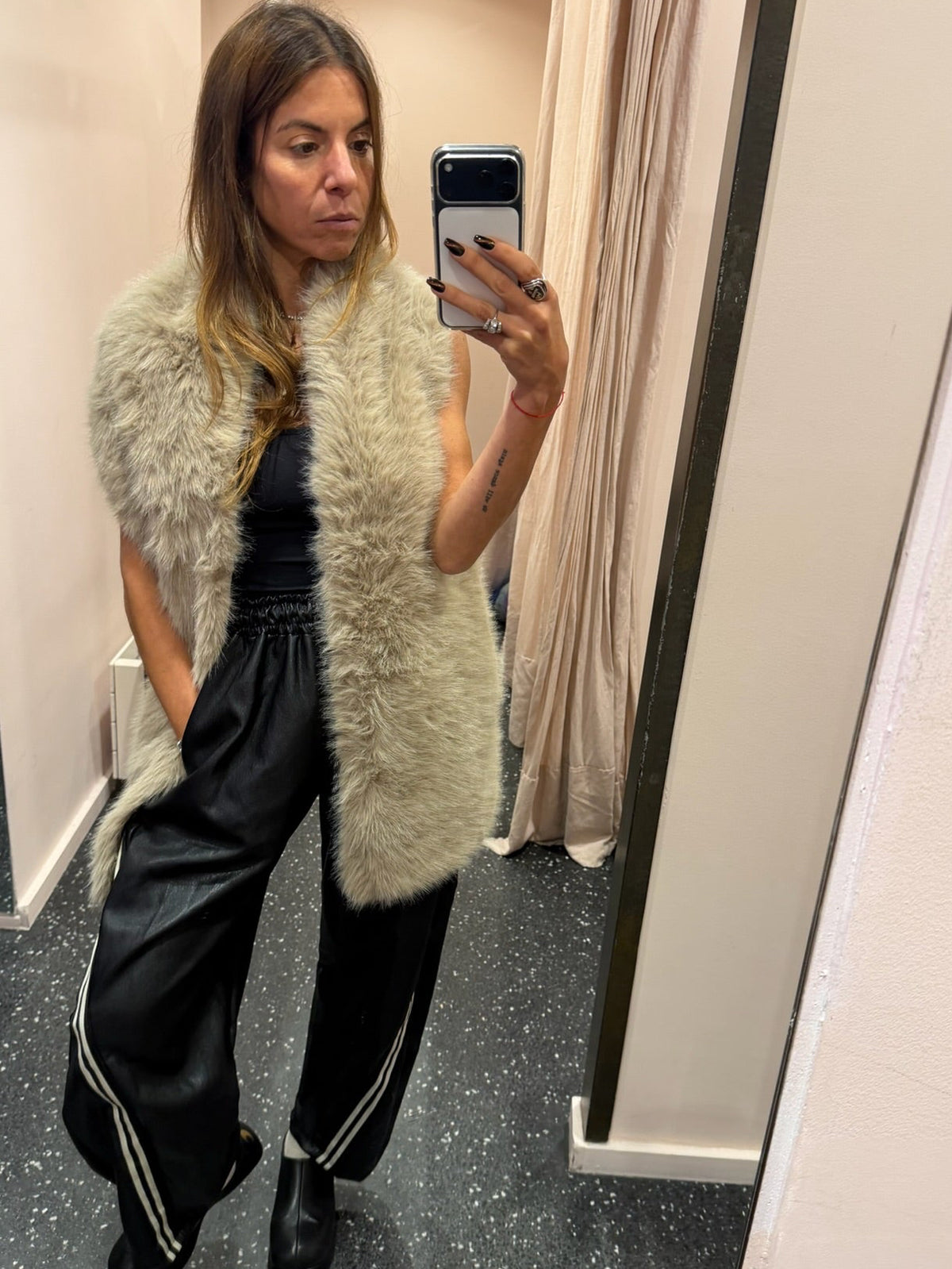 JOHANNA - pantalon style jogging similicuir