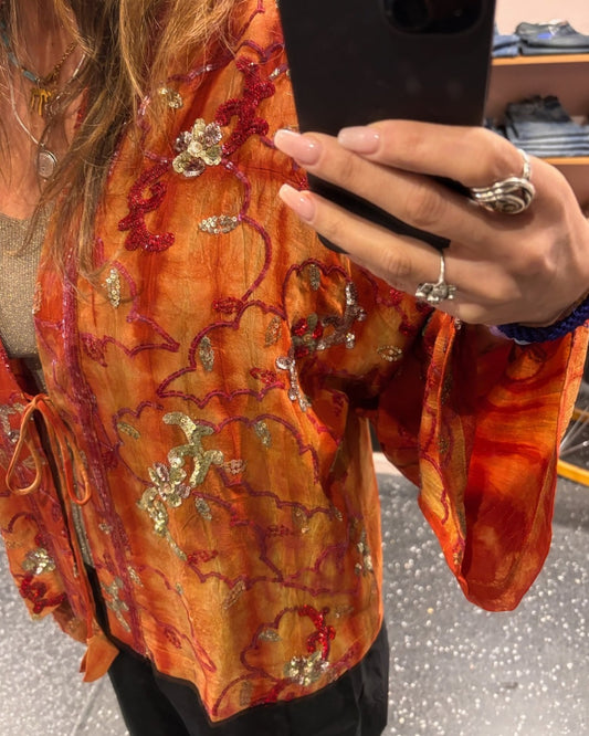 Kimono en soie et broderies