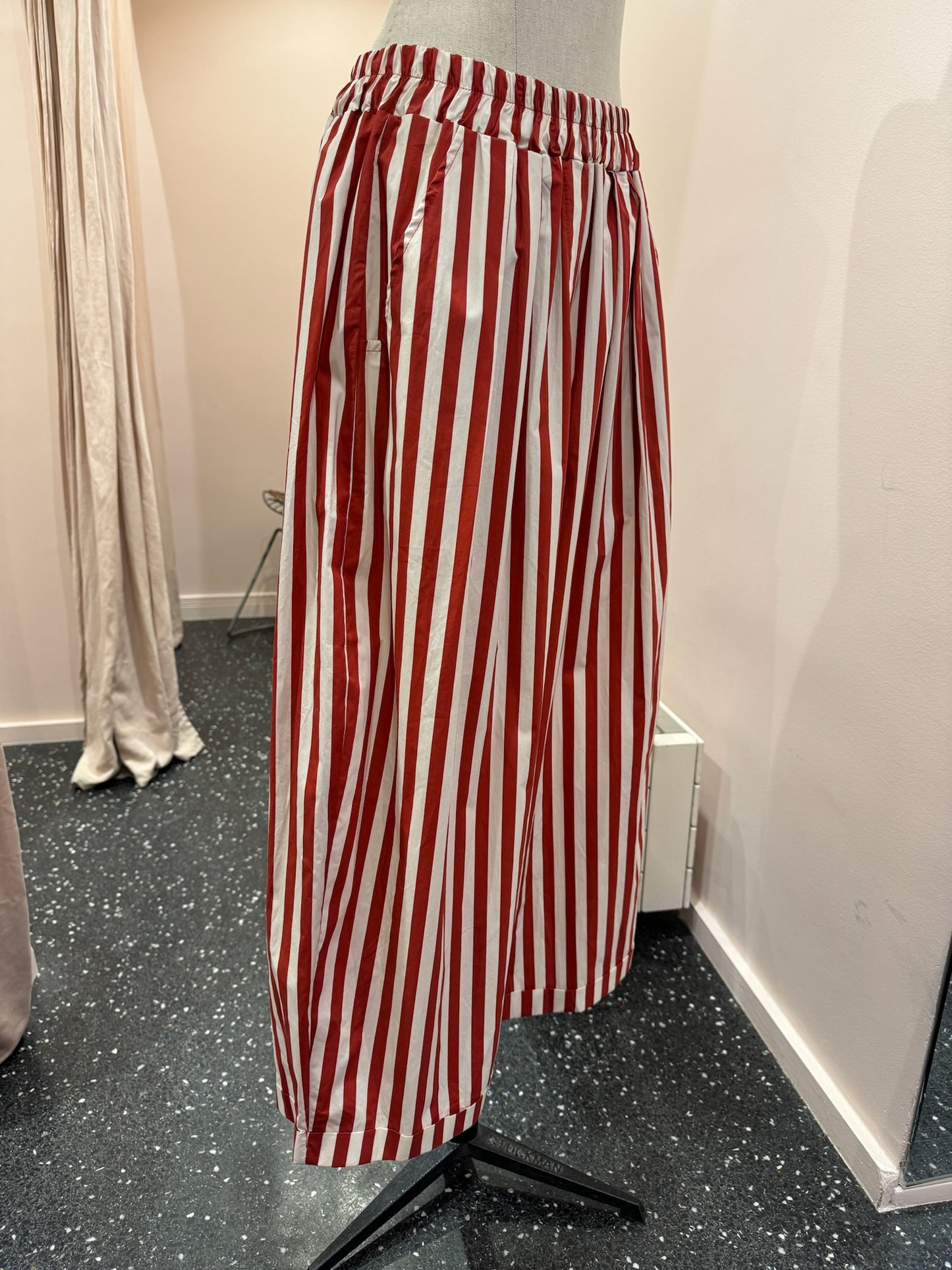 JOHANNA - Pantalon rayé bicolore