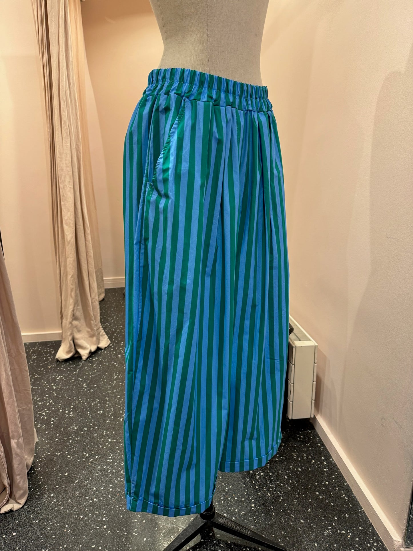JOHANNA - Pantalon rayé bicolore