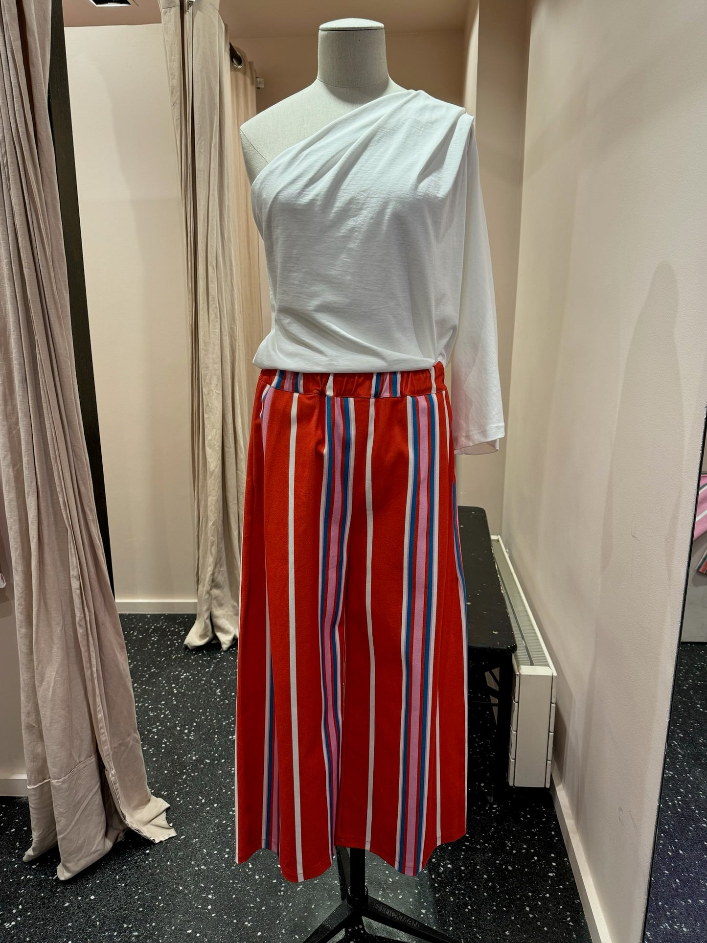 MOMENT - Pantalon à rayures multicolore