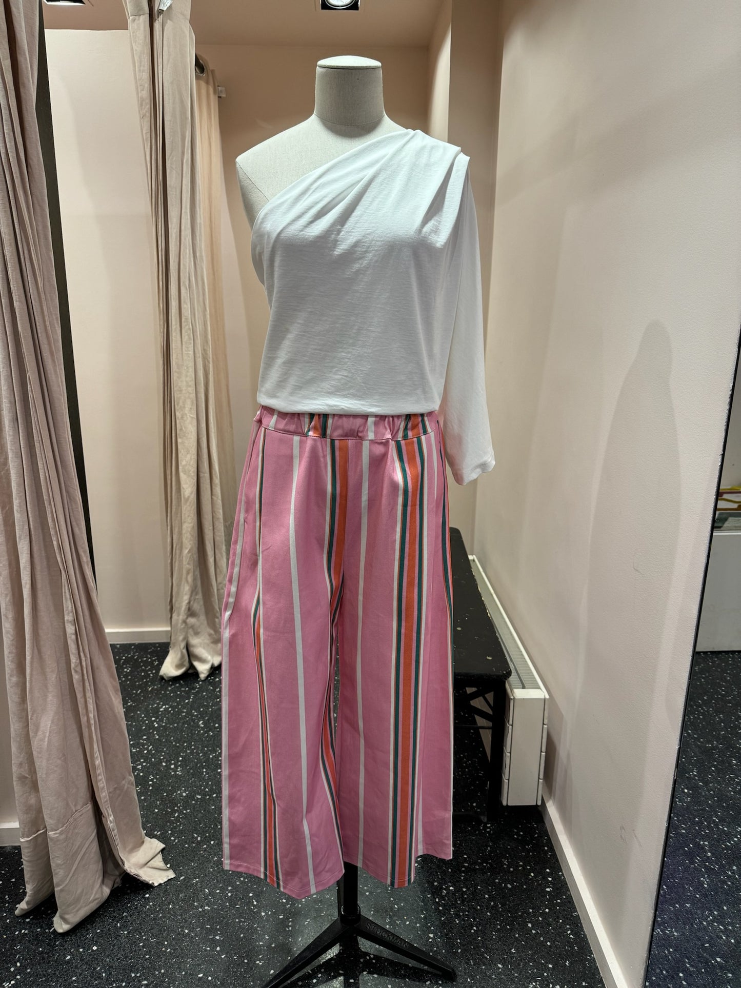 MOMENT - Pantalon à rayures multicolore