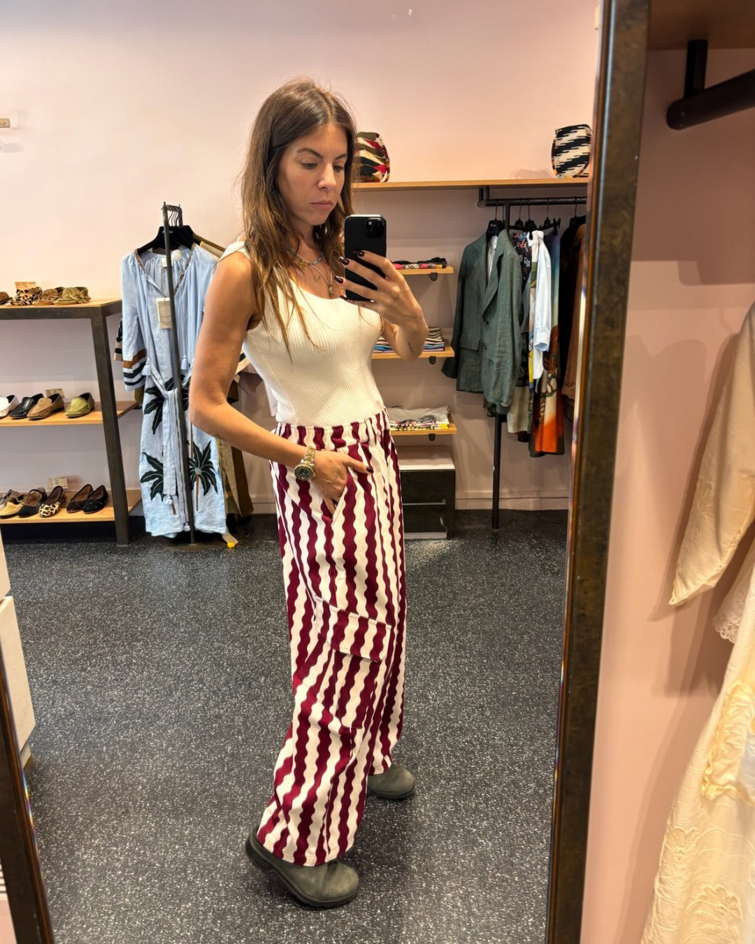 MOMENT- Pantalon cargo imprimé rayures ondulées