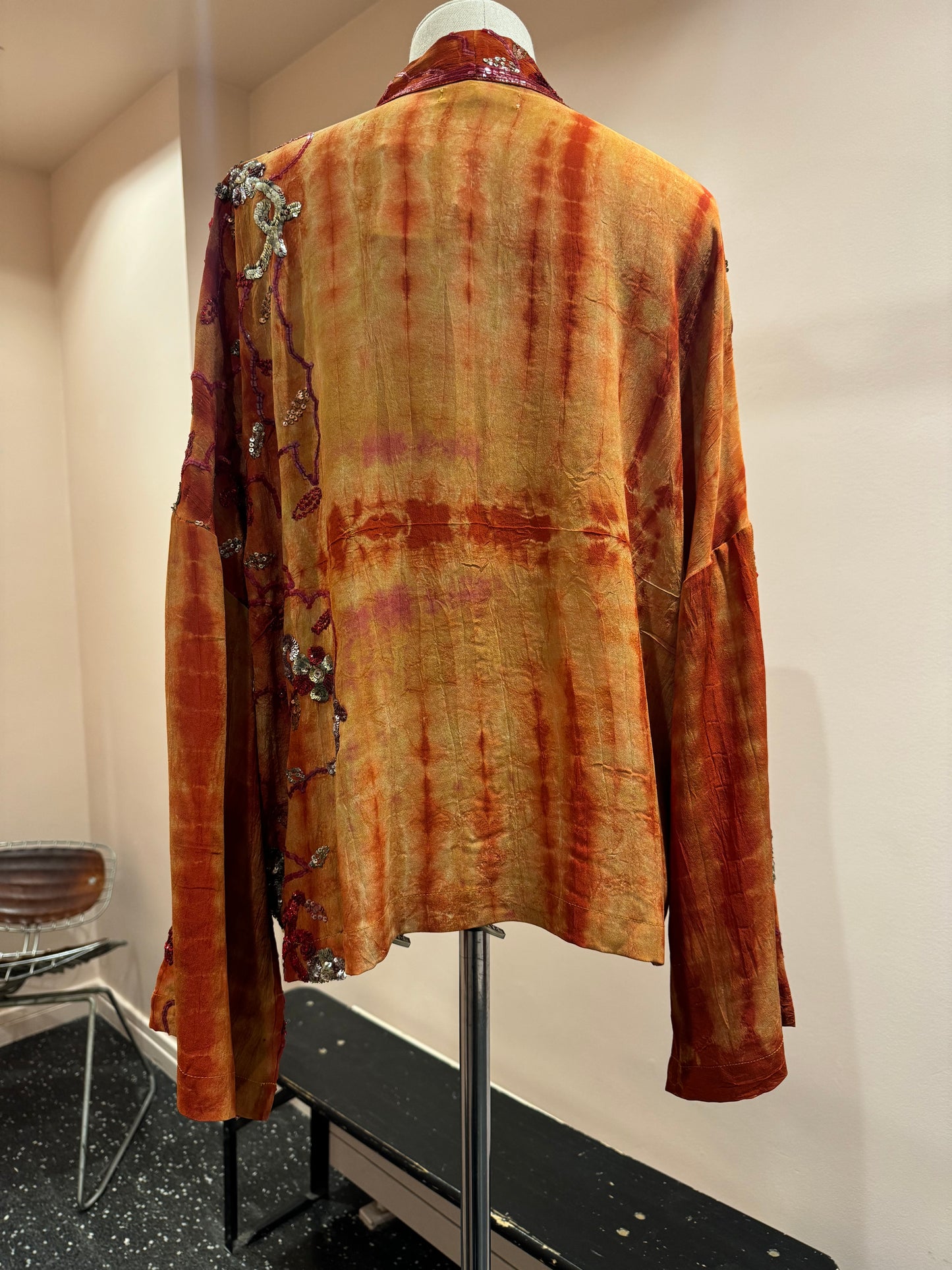Kimono en soie et broderies