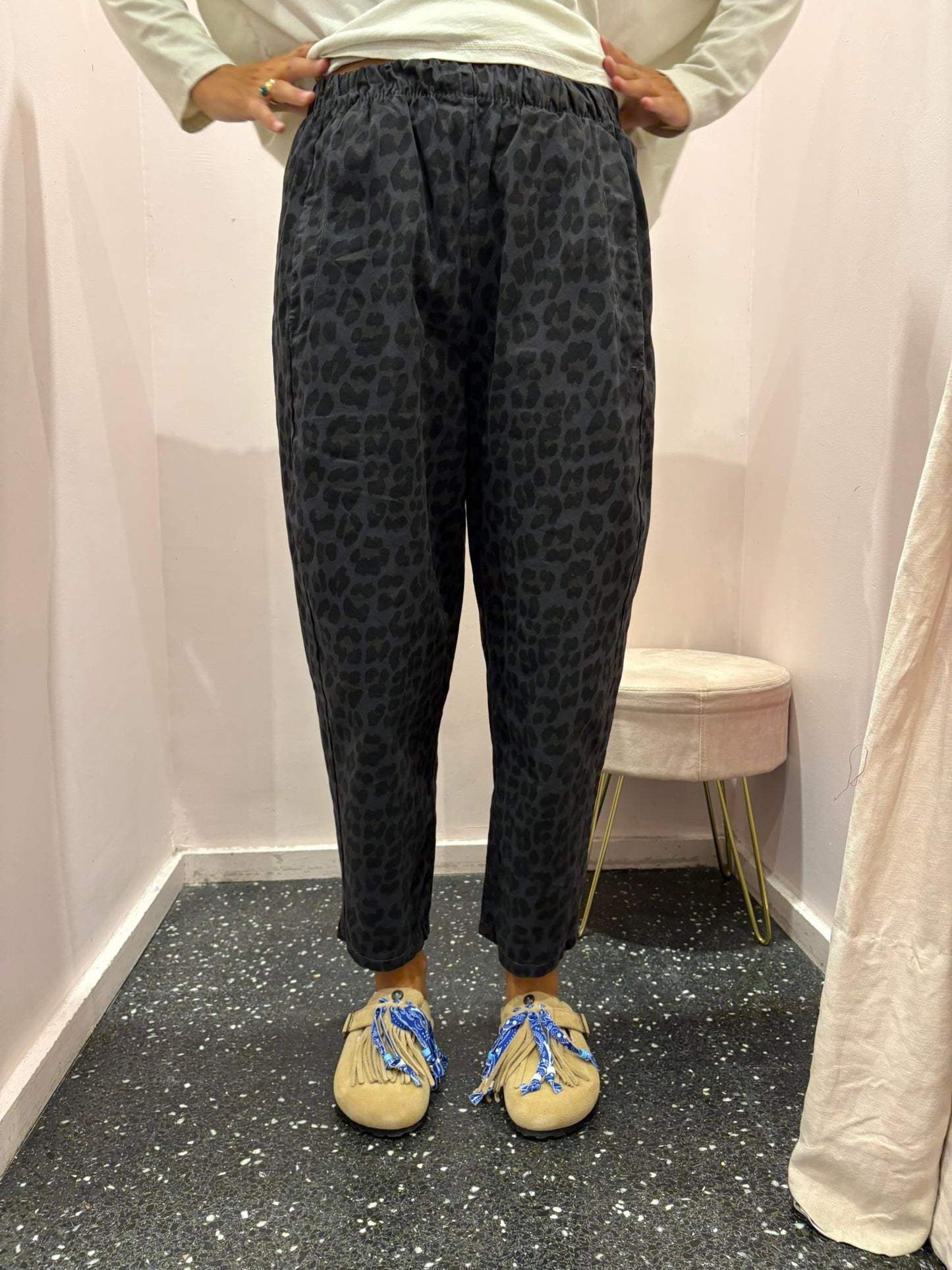 Pantalon léopard gris, marron ou camel - JOHANNA PARIS