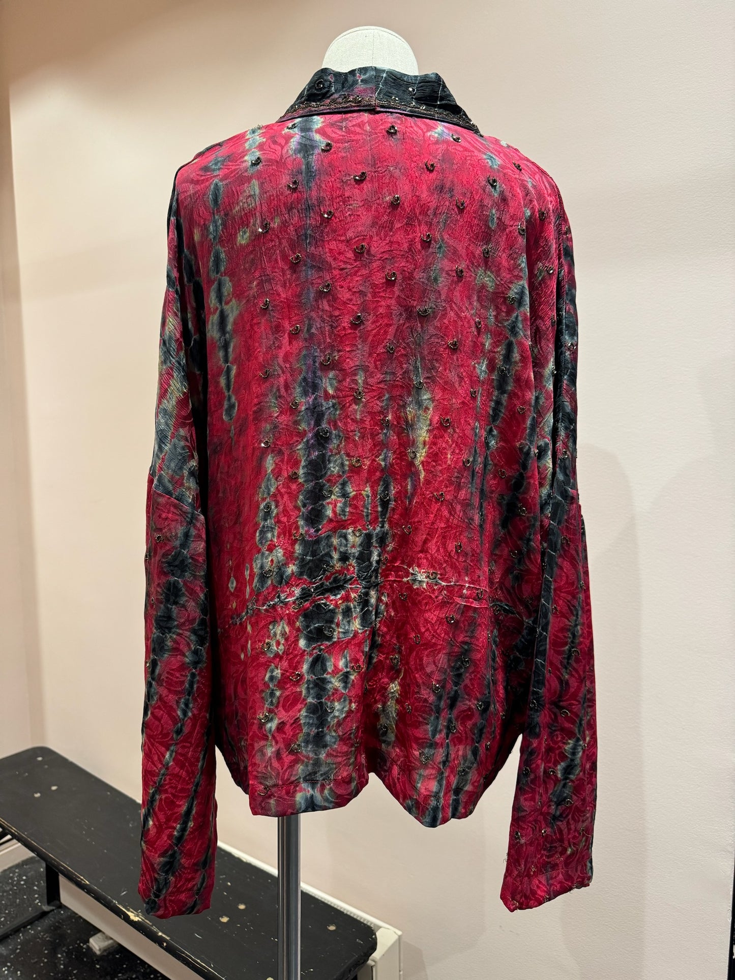 Kimono en soie et broderies