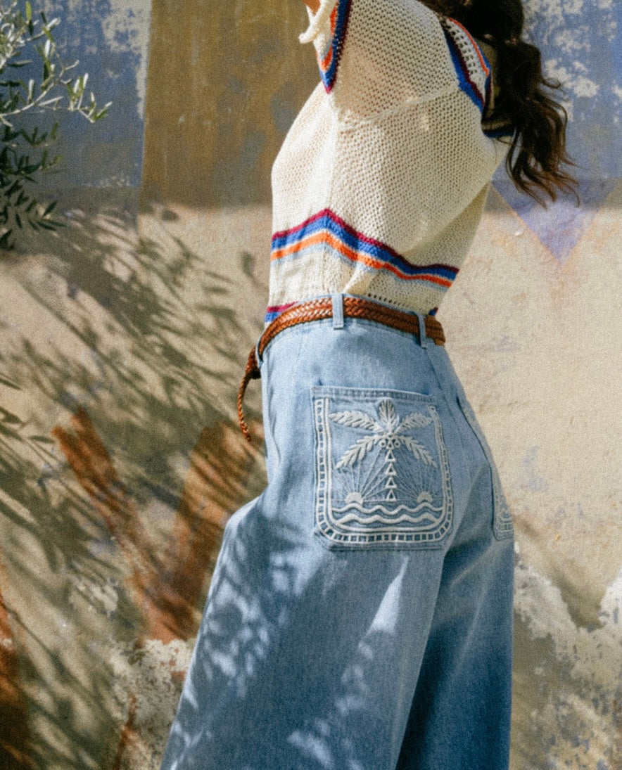 TINSELS - Jean Eden on Blue écume