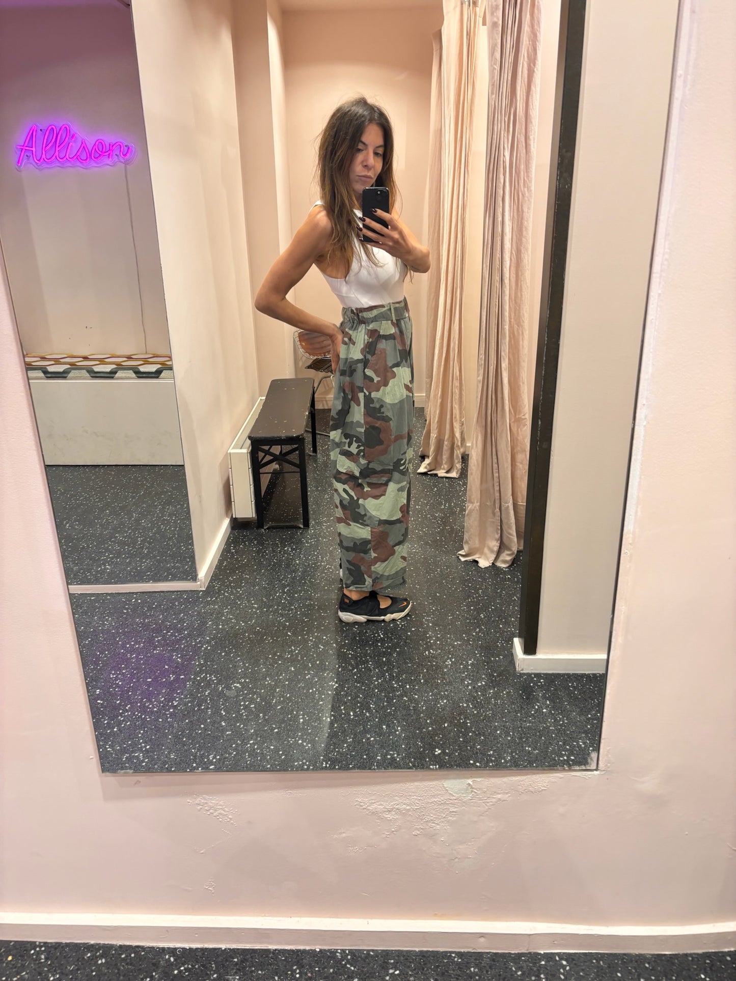 JOHANNA - cargo militaire ou uni