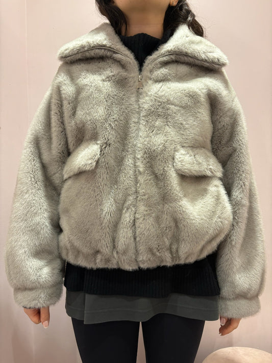 Blouson en fausse fourrure gris
