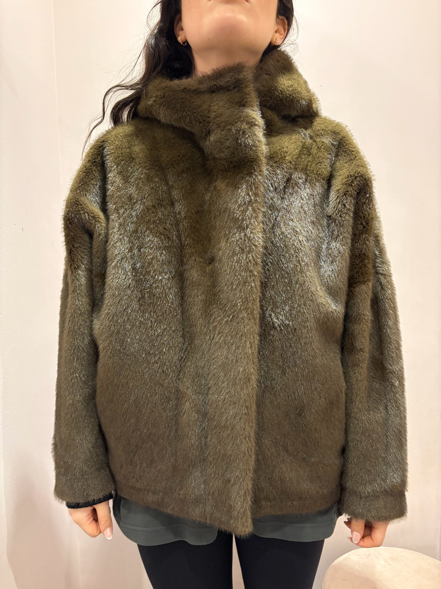 Veste à capuche en fausse fourrure marron