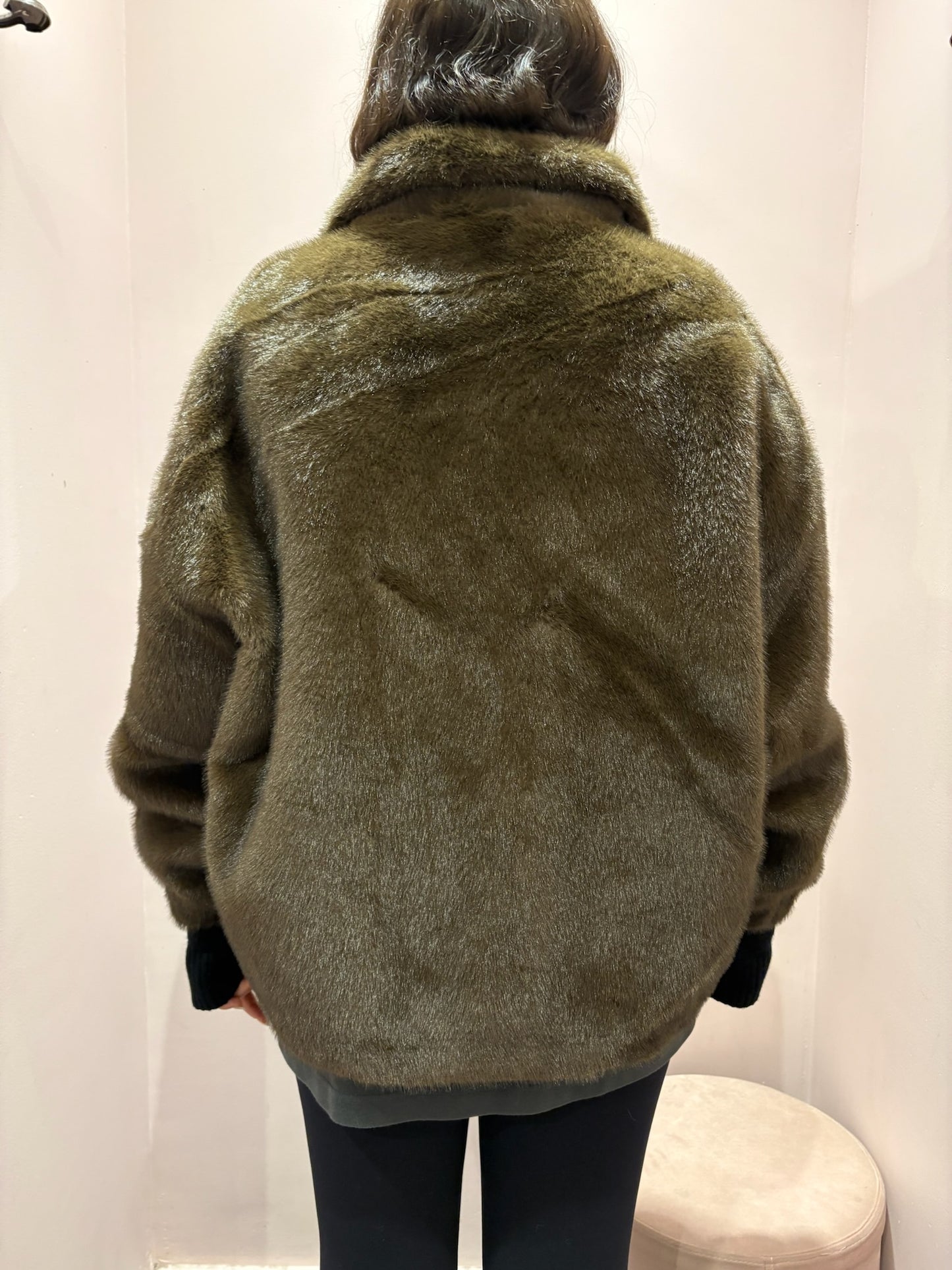 Veste en fausse fourrure marron