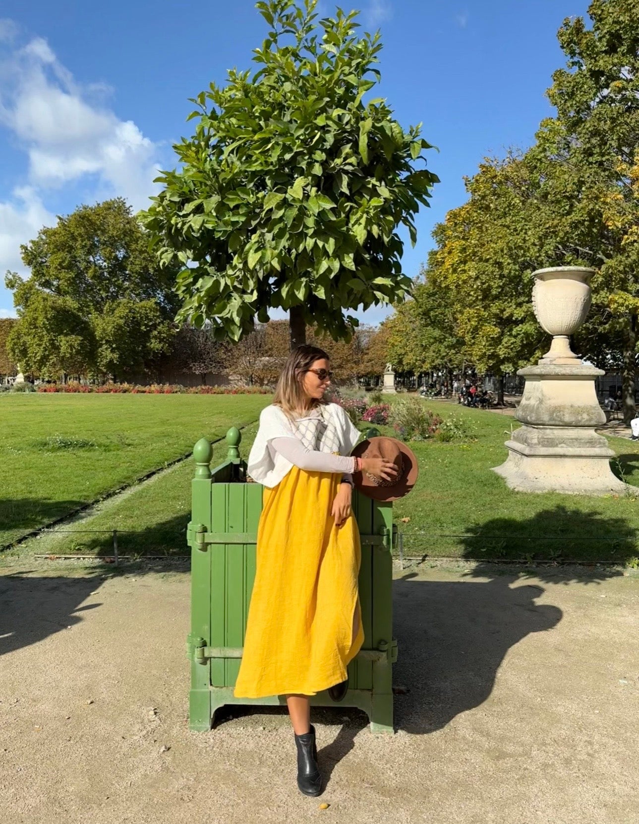 NINA LEUCA – Robe longue jaune ocre & écru