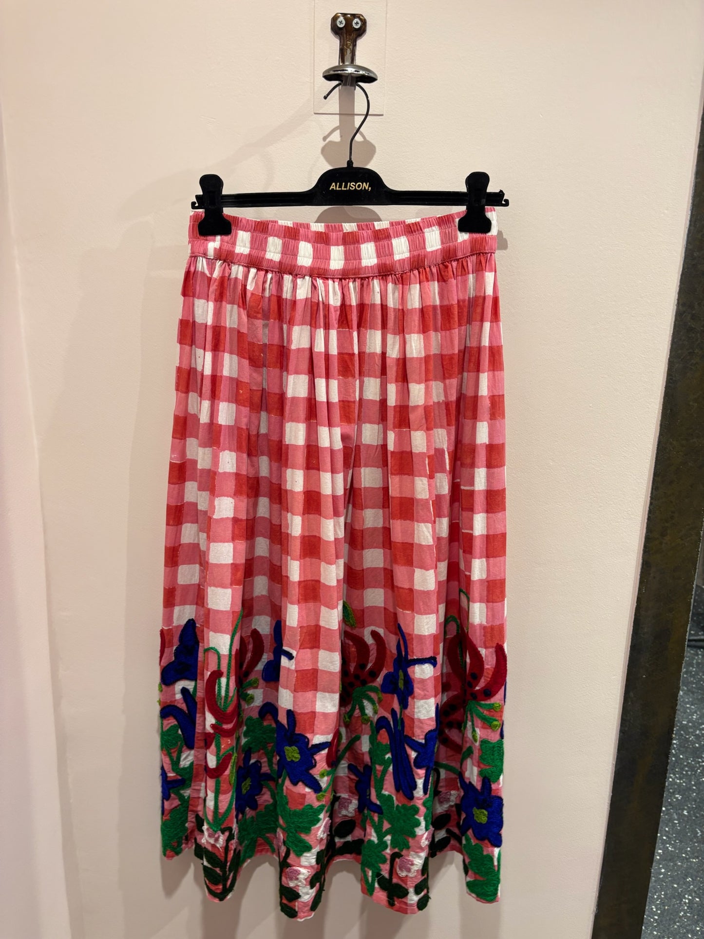 Jupe brodée vichy rouge & fleurs multicolores (parasadia) – XIWIKJ