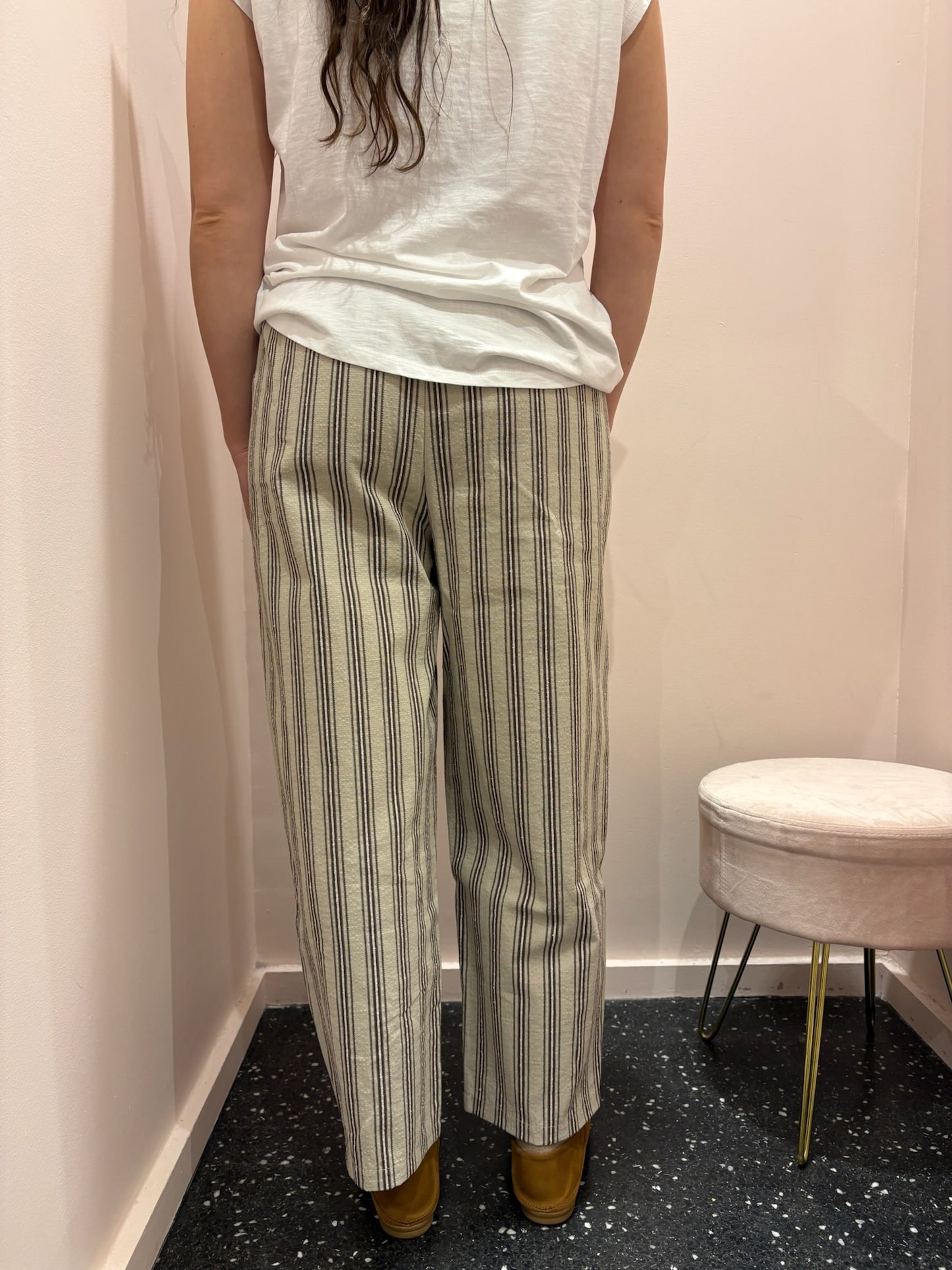 Pantalon beige rayé