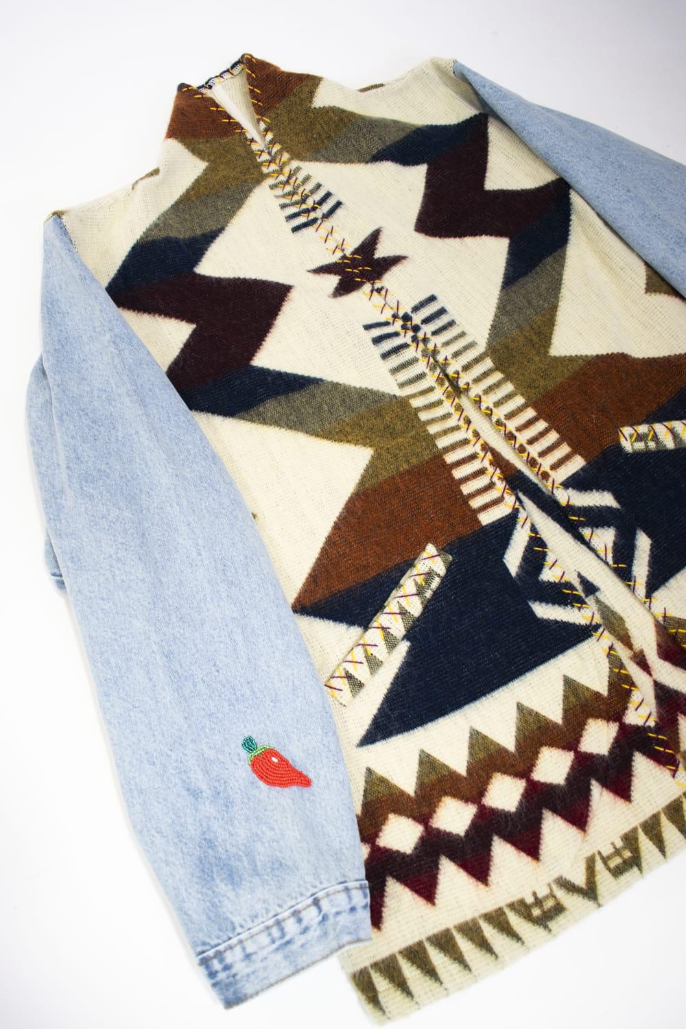 MAISON BADIGO - Veste jeans ojos perlas