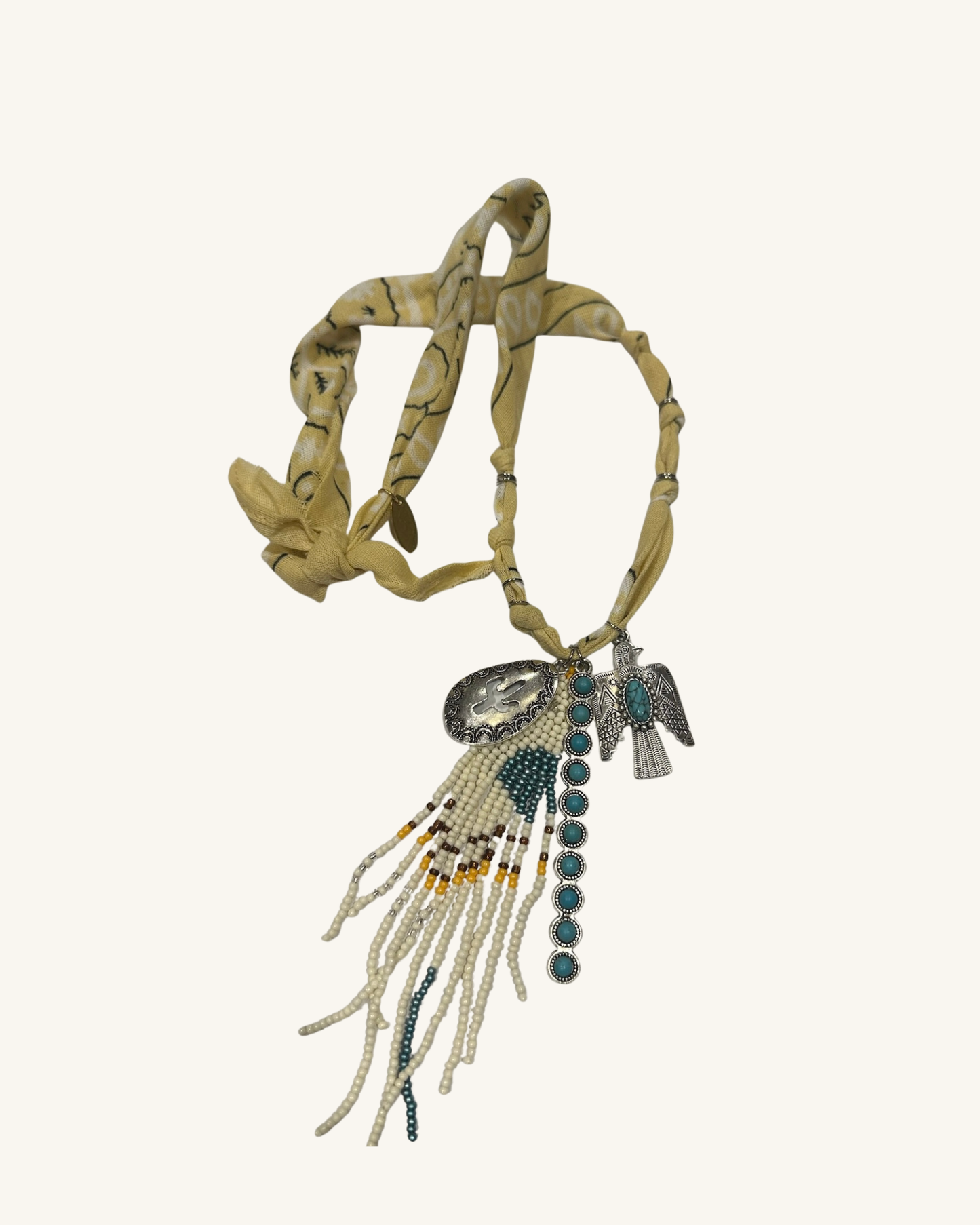 Collier Apache Bandana Beige – Pompon perlé, aigle et cactus