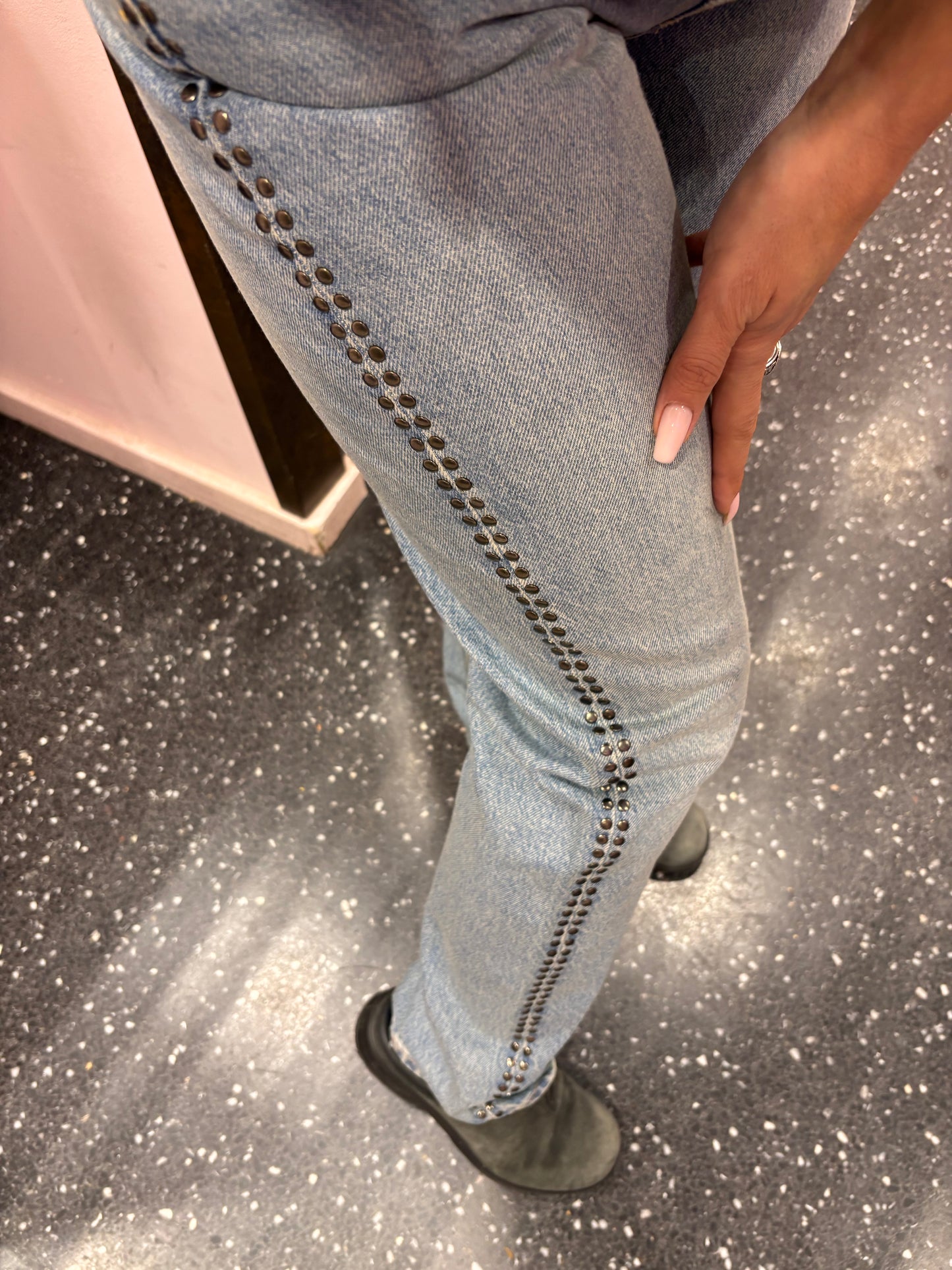 Jean Sasusan studs SAMSOE SAMSOE